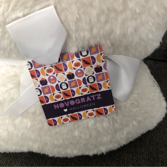 Last One! Novogratz Ghost Pillows Halloween Throw Pillow WHITE 2PC Tiktok Viral - Picture 3 of 7